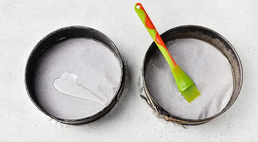 Пирог Зебра с манкой на кефире