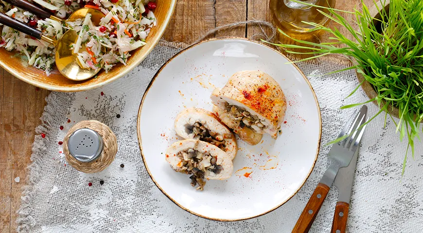 Рецепт куриной грудки с шампиньонами в духовке