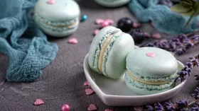 Рецепты с ягодами, шоколадом и миндалём