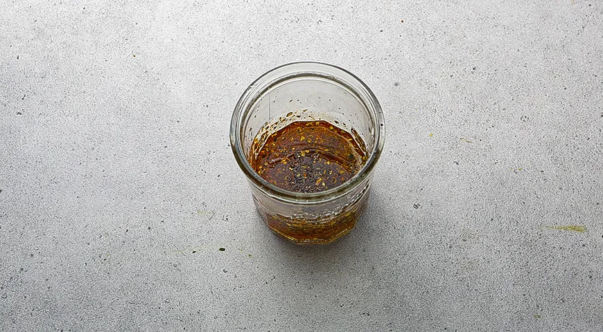 Салат с нутом и руколой