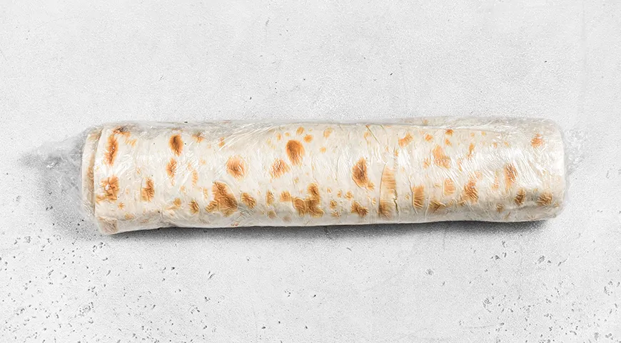 Рулет из лаваша с тунцом и яйцом