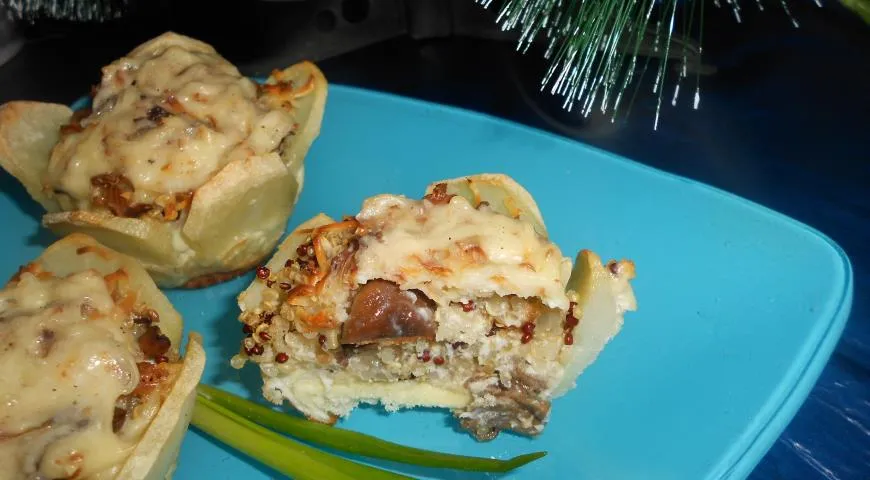 Рецепт картофельных корзиночек с киноа и лесными грибами