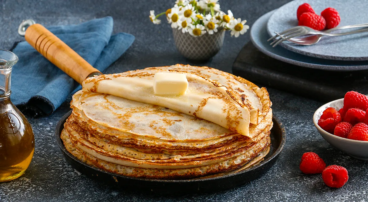 Рецепт классических блинчиков с вареньем: