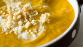 Рецепты с чесноком, пармезаном и мускатным орехом