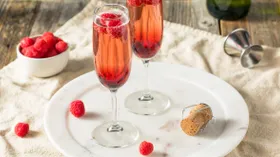 Коктейль Кир руаяль