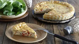 Рецепты для новогоднего меню с яйцом куриным и ветчиной