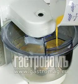 Миндальные пирожные, пошаговый рецепт с фото на 288 ккал