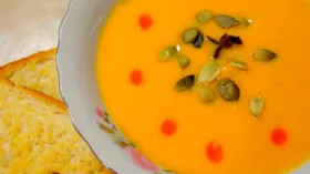 Суп-пюре из тыквы с яблоком и апельсином