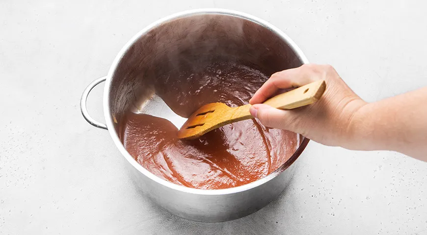 Густое яблочное повидло