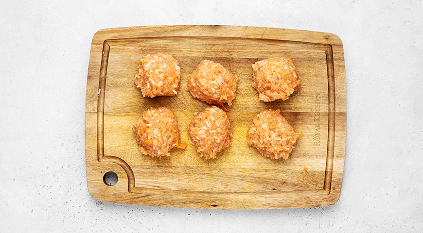 Тефтели из индейки с рисом