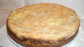 Творожный пирог с персиками