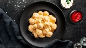 Просто праздник какой-то! 5 способов подать пельмени интересно