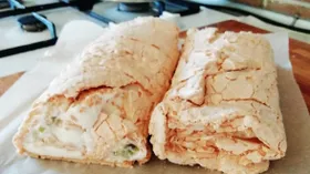 Меренговый рулет