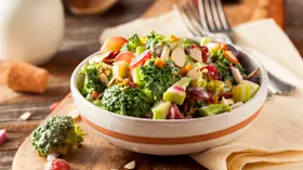 12 рецептов вкусных и сытных салатов с брокколи
