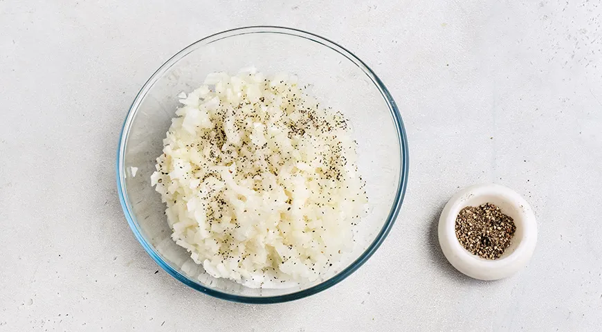 Луковые оладьи