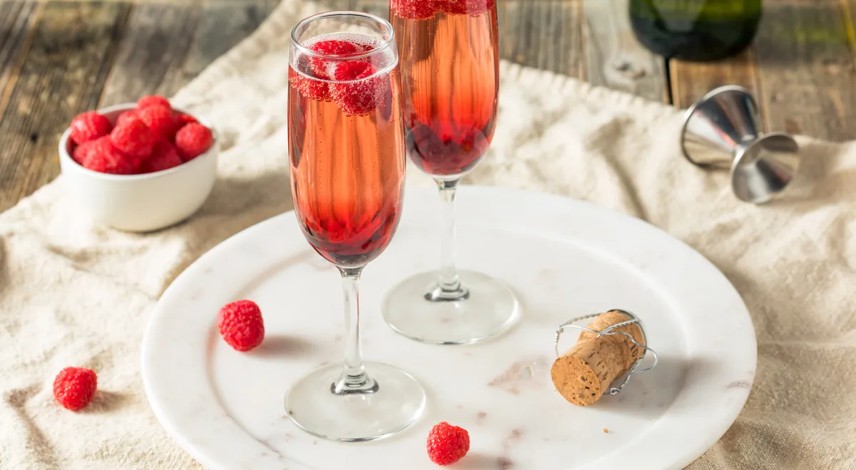 Коктейль Кир руаяль