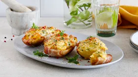 Рецепты с овощами, беконом и сыром полутвёрдым