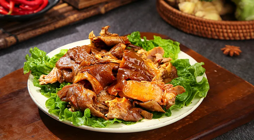 Маринованная козья голова по-китайски