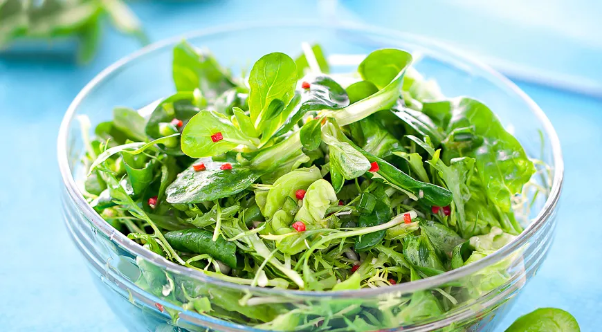 Зеленый салат расслабит мышцы лица