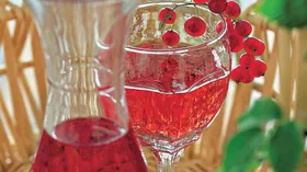 Рецепты с алкоголем, ягодами и изюмом