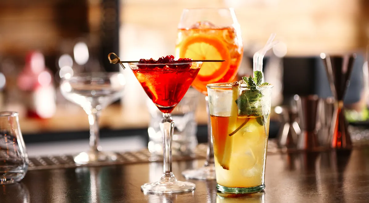 Всё о безалкогольных коктейлях: откуда они появились, чем отличаются от лимонада и сколько стоят