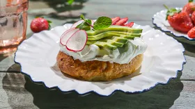 Рецепты с сыром творожным и клубникой