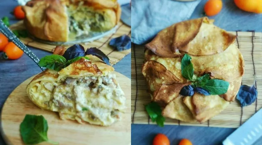 Блинный пирог с курицей и грибами в сырной заливке