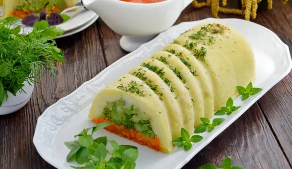 Картофельно-морковная запеканка с брокколи