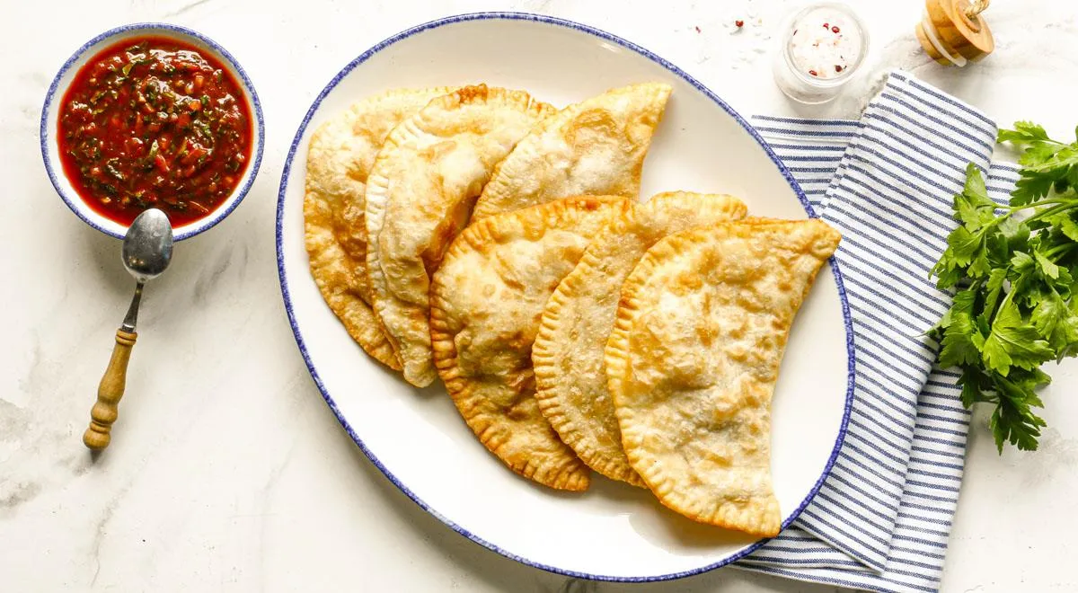 Как приготовить чебуреки по ГОСТу