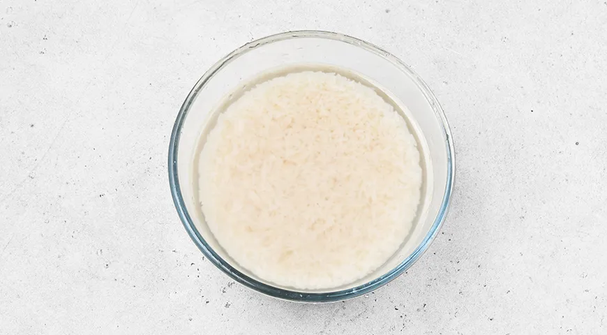 Рис с тыквой в сковороде