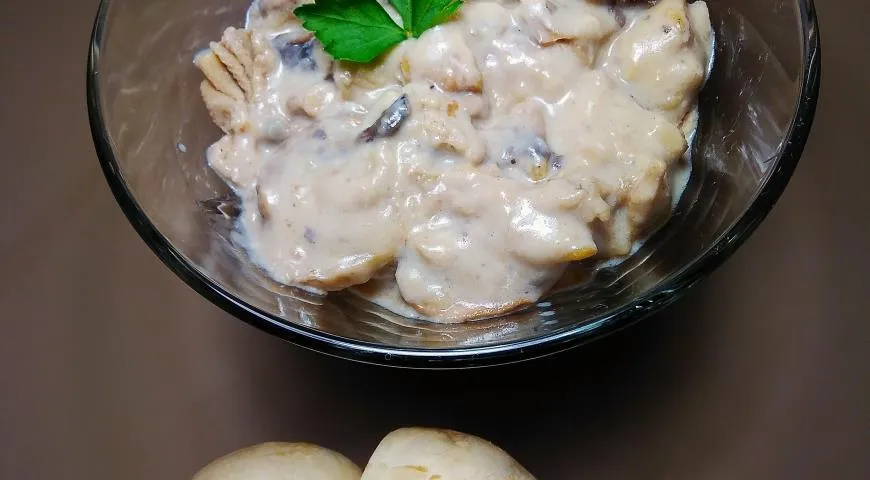 Курица в сливочном соусе