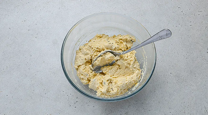 Закусочное пивное печенье с сыром и розмарином