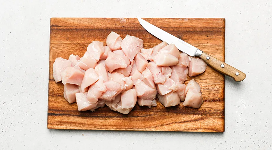 Куриное филе в сметанном соусе