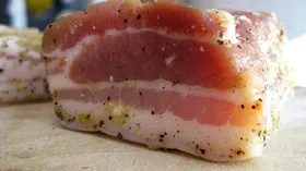 Простые рецепты с чесноком и мясом