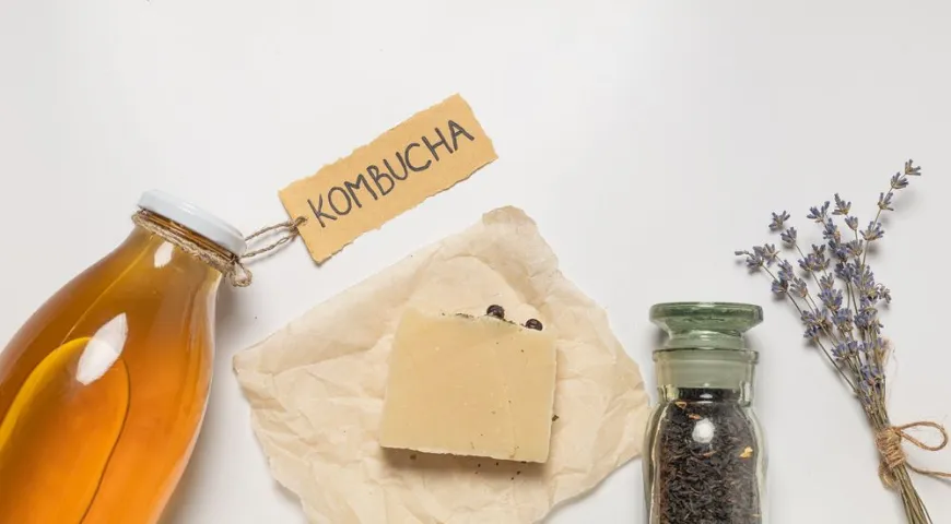 Экстракт комбучи используют в составе косметических средств