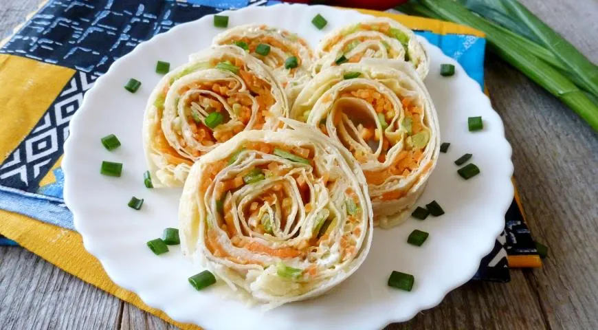 Скручивание рулетов