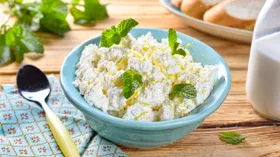 Домашний творог из молока в духовке