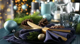 Эксперты назвали четыре правила безопасной сервировки новогоднего стола