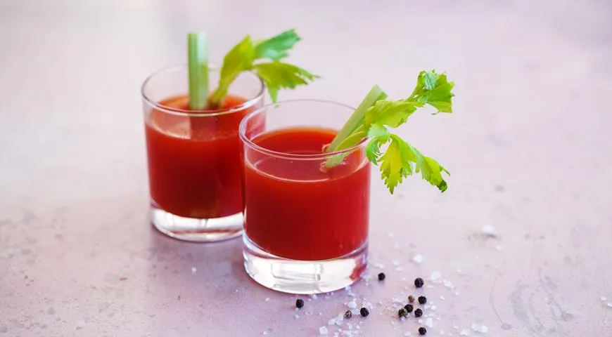 Рецепт классического коктейля «Кровавая Мэри» с соусом табаско