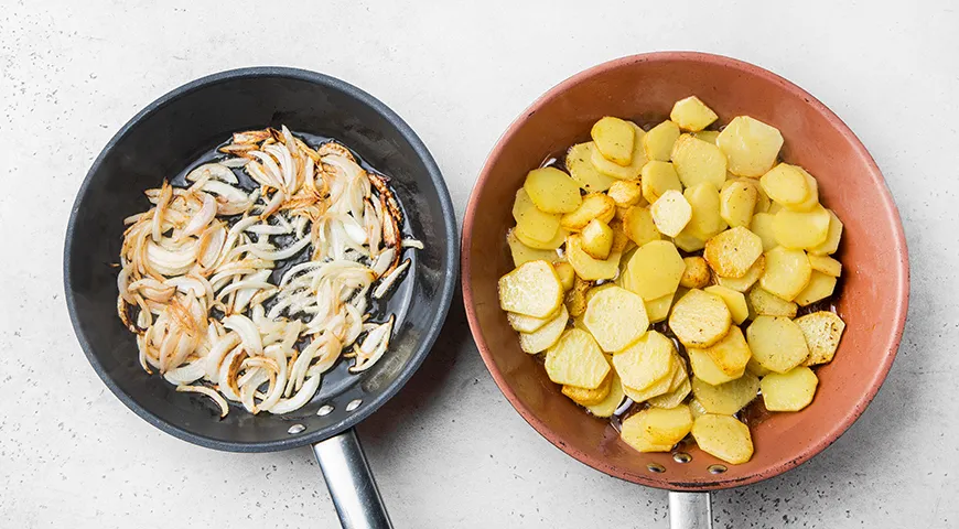 Жареная картошка с опятами