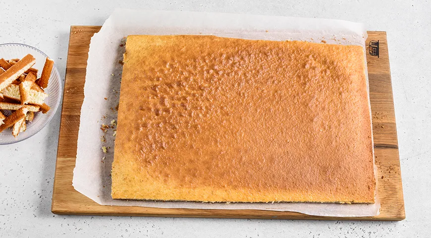 Торт «Сметанник» со сметанным кремом