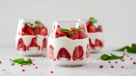 Рецепты с ягодами, сгущеным молоком и молоком