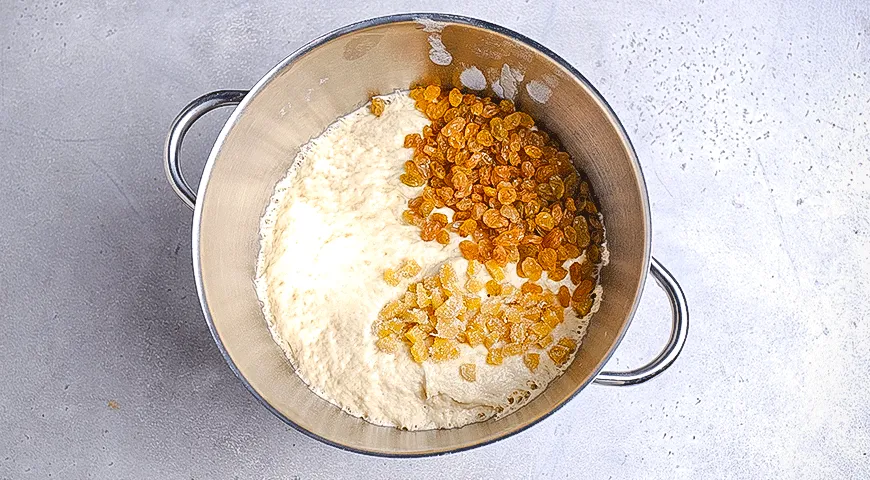 Дальневосточный медовый кулич с имбирем