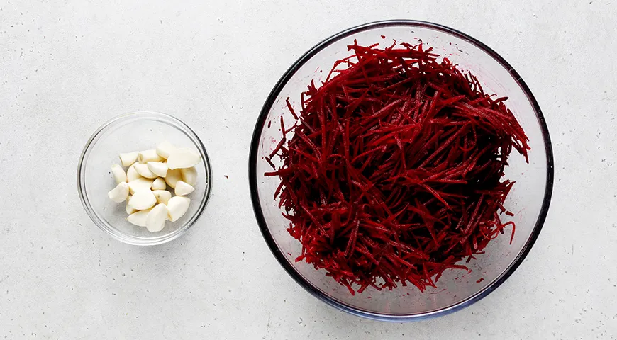 Капуста квашеная со свеклой по-грузински