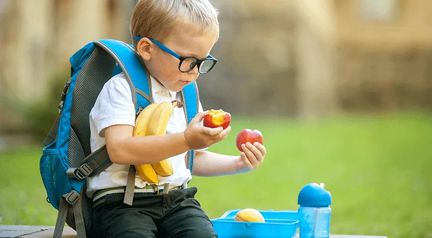 Основным источником глюкозы для ребенка должны быть фрукты, овощи и крупы