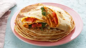 Рецепты с молочной продукцией, томатами и рассольными сырами