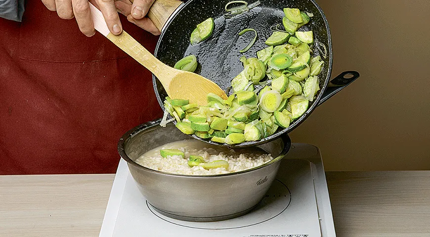 Ризотто с молодыми кабачками