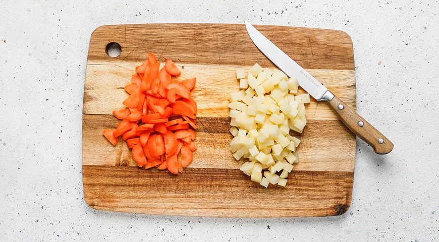 Суп чаудер с морепродуктами и сливками