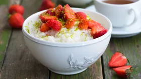 Рецепты с ягодами, рисом и молоком растительным