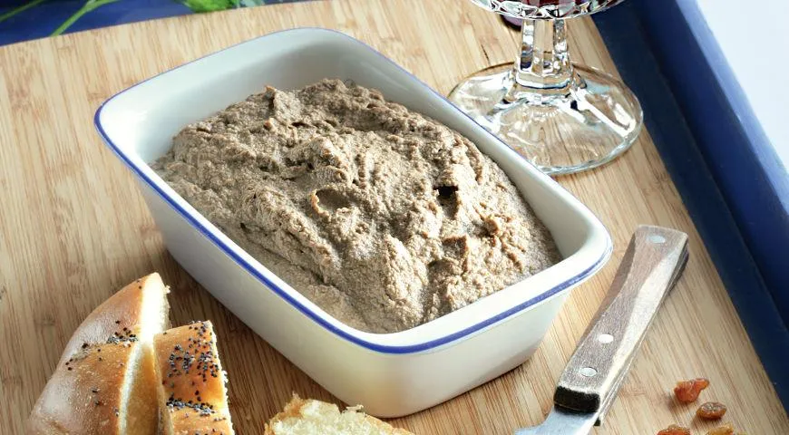 Рецепт паштета из куриной печенки с добавлением куриного жира
